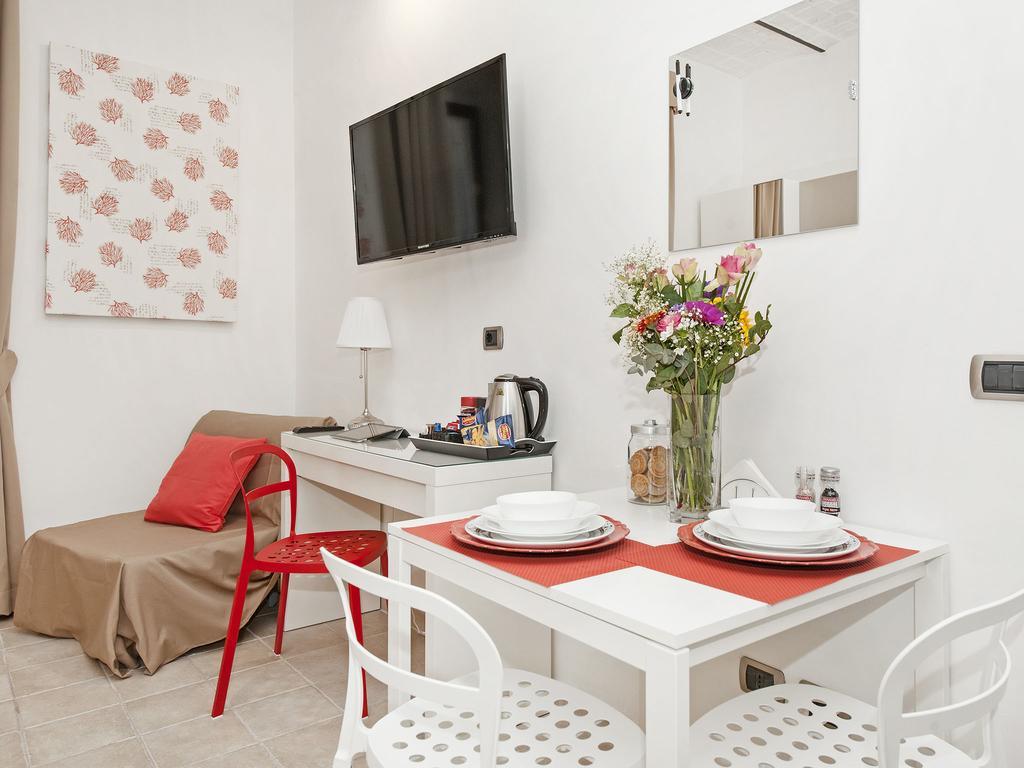 Coral Flat Colosseo Рим Номер фото